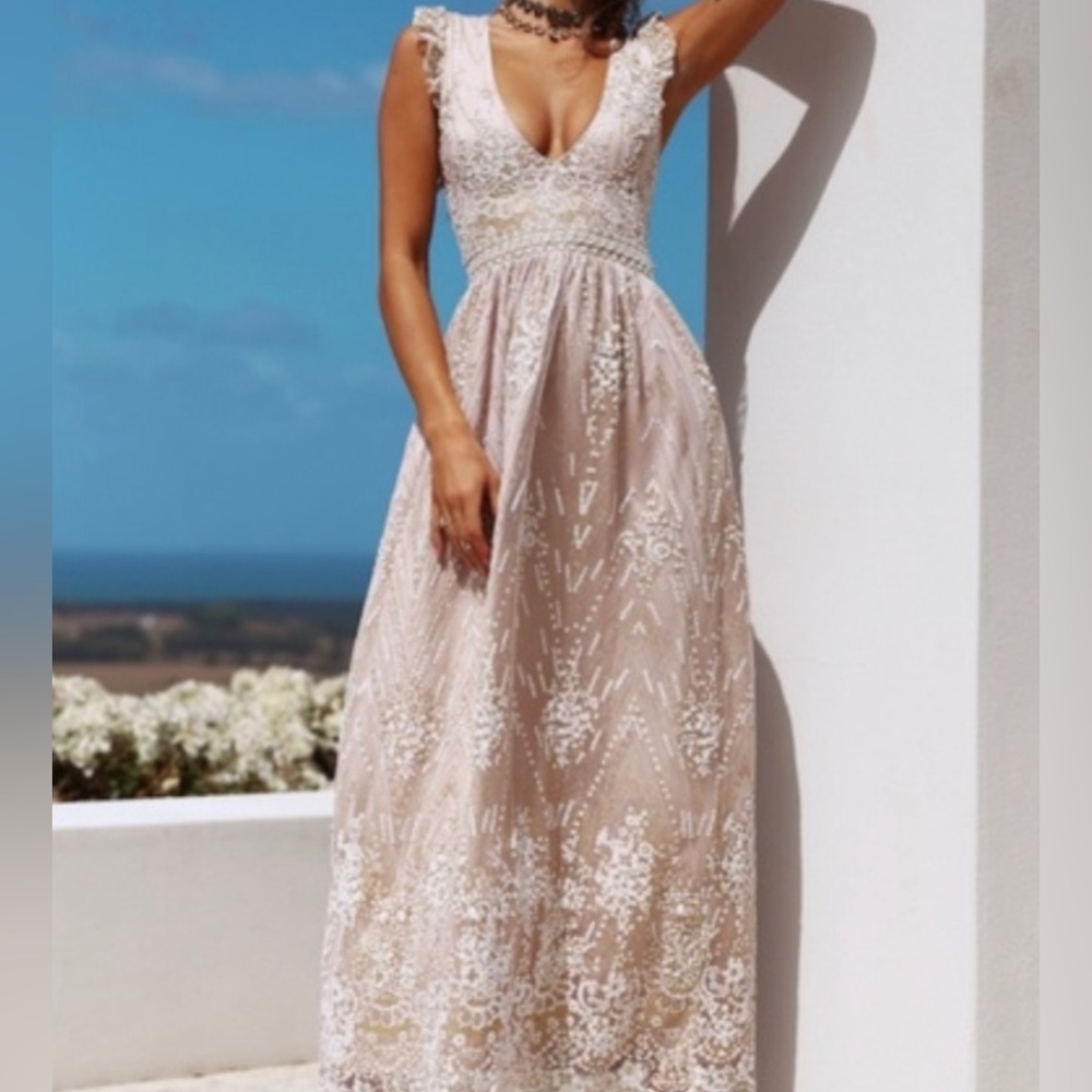 Hello Molly Maxi Dress NWT